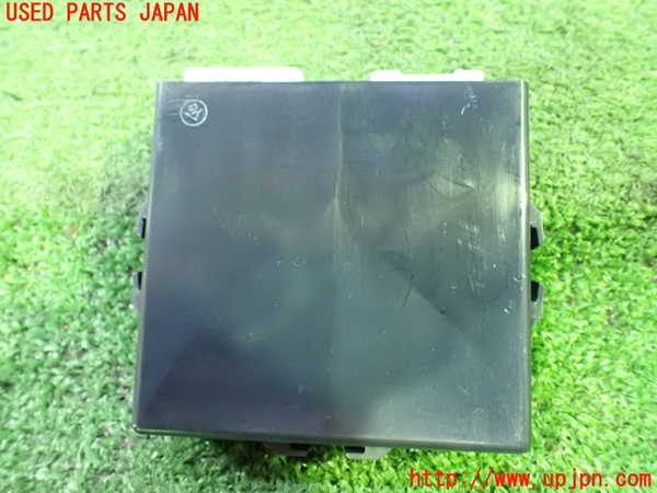 1UPJ-31156149]ヴェルファイアハイブリッド(AYH30W)コンピューター4(パーキングブレーキ) 中古 89050-58010_m0002.jpg