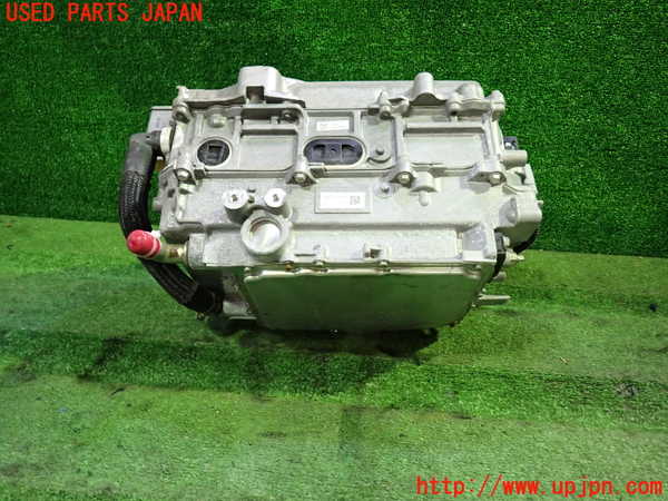 1UPJ-31156916]ヴェルファイアハイブリッド(AYH30W)インバーターコンバーター 中古_m0002.jpg