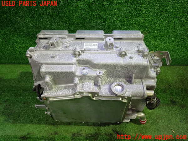 1UPJ-31156916]ヴェルファイアハイブリッド(AYH30W)インバーターコンバーター 中古_m0003.jpg