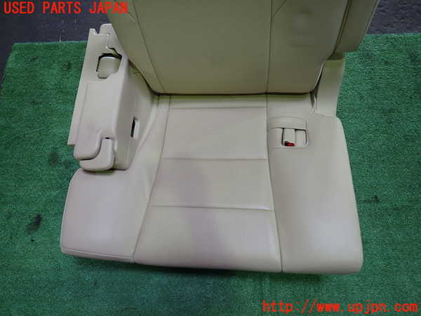 1UPJ-31157235]ヴェルファイアハイブリッド(AYH30W)右3列目シート 中古_m0003.jpg
