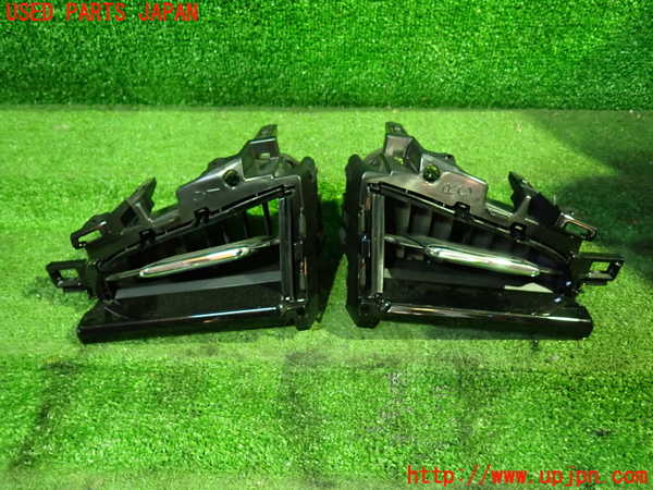1UPJ-31157528]ヴェルファイアハイブリッド(AYH30W)エアコン吹き出し口3 中古_m0001.jpg