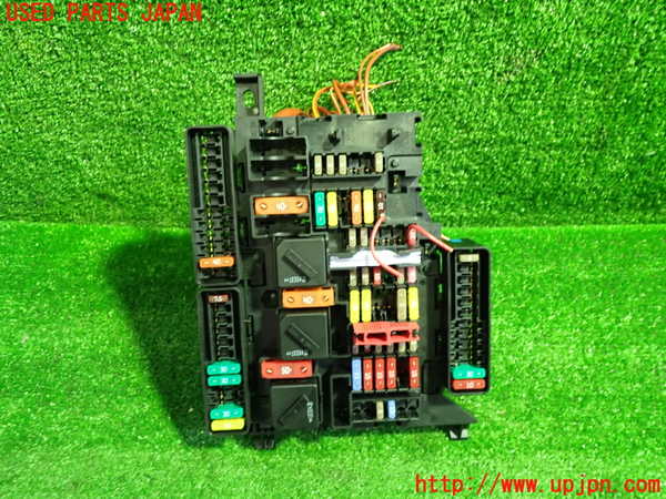 1UPJ-31166741]BMW X2(YK20 F39)ヒューズボックス1 中古_m0001.jpg