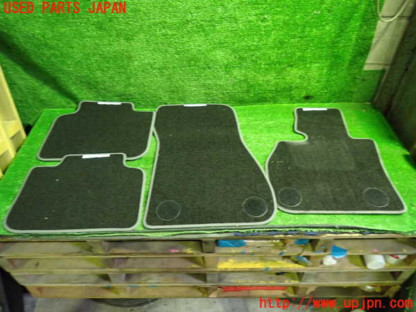 1UPJ-31167800]BMW X2(YK20 F39)フロアマット 中古_m0004.jpg