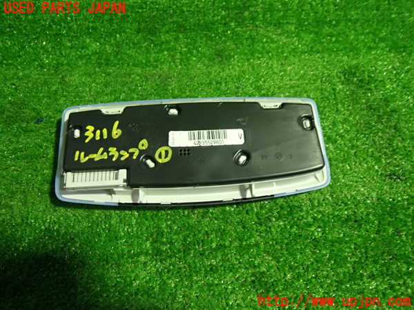 1UPJ-31166411]BMW X2(YK20 F39)ルームランプ1 (１列目) 中古_m0002.jpg