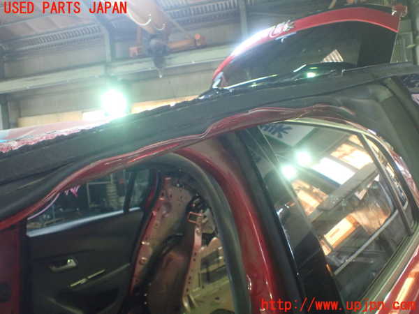 5UPJ-31171260]プジョー・208(P21HN05)左前ドア ジャンク部品取り_m0003.jpg
