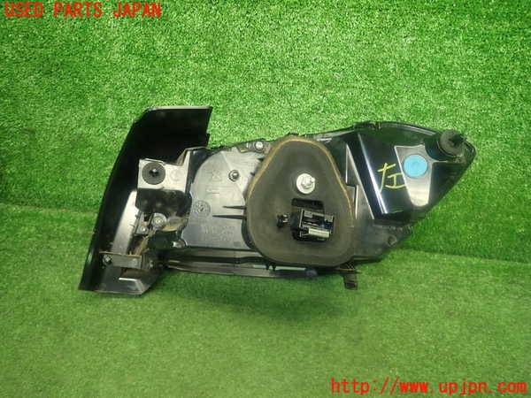 1UPJ-31171536]プジョー・208(P21HN05)左テールランプ 中古_m0003.jpg