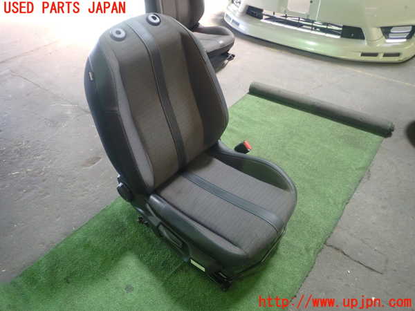 1UPJ-31177035]プジョー・208(P21HN05)運転席シート ジャンク部品取り_m0001.jpg