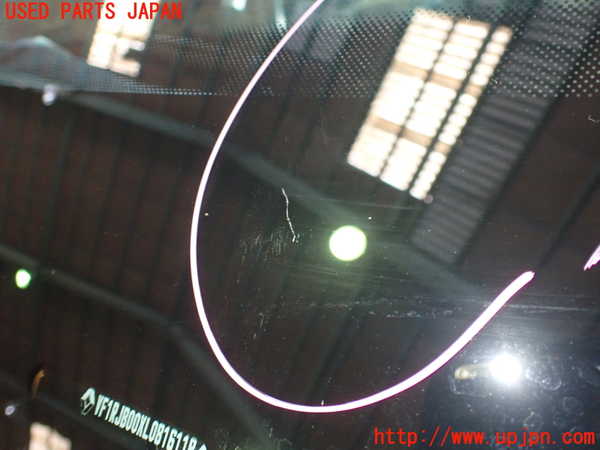 5UPJ-31181195]ルノー・キャプチャー(HJBH5H)フロントガラス 中古_m0002.jpg