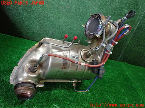 1UPJ-31182661]ルノー・キャプチャー(HJBH5H)触媒1 中古_m0001.jpg