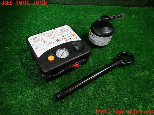 1UPJ-31187805]ルノー・キャプチャー(HJBH5H)車載工具 中古_m0001.jpg