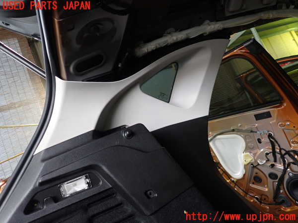 1UPJ-31187680]ルノー・キャプチャー(HJBH5H)左リアピラートリム 中古_m0002.jpg