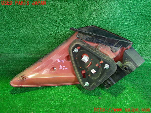 1UPJ-31191530]レジェンド ハイブリッド(KC2)右テールランプ 中古_m0003.jpg
