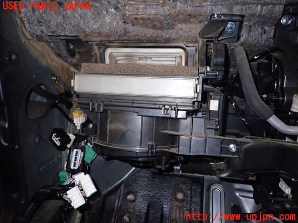 1UPJ-31196081]レジェンド ハイブリッド(KC2)エバポレーター1 中古_m0003.jpg