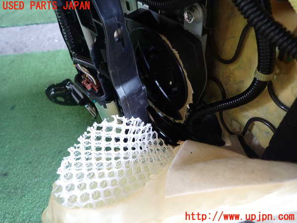 1UPJ-31197035]レジェンド ハイブリッド(KC2)運転席シート 中古_m0004.jpg