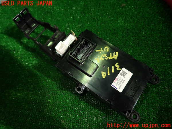 1UPJ-31197555]レジェンド ハイブリッド(KC2)ATシフトレバー(スイッチ) 中古_m0002.jpg