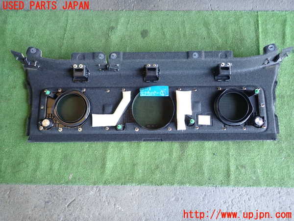 5UPJ-31197761]レジェンド ハイブリッド(KC2)トノカバー1 中古_m0005.jpg