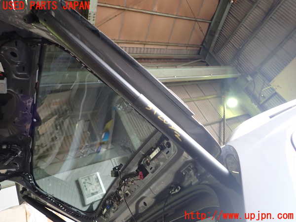 5UPJ-31201584]VW ゴルフ ヴァリアント(CDDXDV)リアゲートダンパー 中古_m0001.jpg