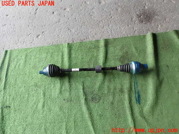5UPJ-31204010]VW ゴルフ ヴァリアント(CDDXDV)右フロントドライブシャフト 中古_m0002.jpg
