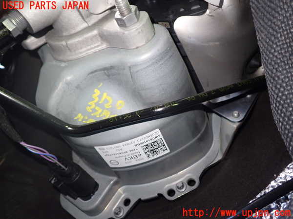 5UPJ-31204055]VW ゴルフ ヴァリアント(CDDXDV)ブレーキマスターバック 中古_m0001.jpg