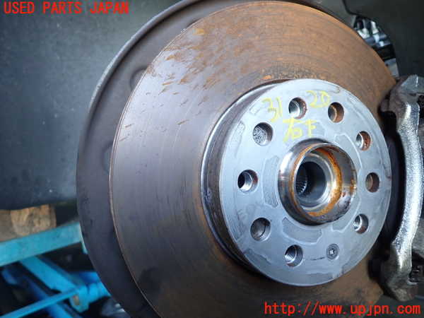 1UPJ-31204290]VW ゴルフ ヴァリアント(CDDXDV)右フロントナックルハブ 中古_m0002.jpg
