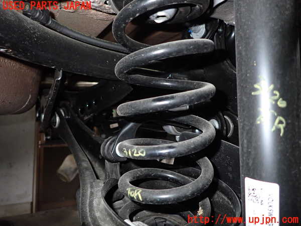 5UPJ-31205100]VW ゴルフ ヴァリアント(CDDXDV)右リアスプリング 中古_m0001.jpg