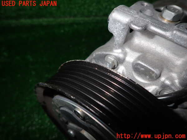 1UPJ-31206025]VW ゴルフ ヴァリアント(CDDXDV)エアコンコンプレッサー 中古_m0003.jpg