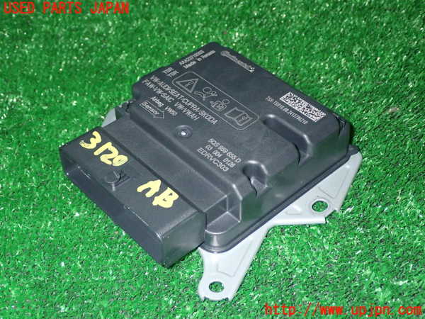 1UPJ-31206145]VW ゴルフ ヴァリアント(CDDXDV)エアバッグコンピューター 中古_m0001.jpg