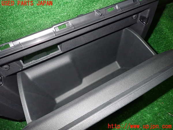 1UPJ-31207516]VW ゴルフ ヴァリアント(CDDXDV)グローブボックス1 中古_m0005.jpg
