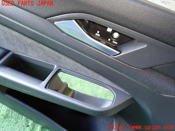 1UPJ-31201264]VW ゴルフ ヴァリアント(CDDXDV)左前ドア内張り 中古_m0002.jpg