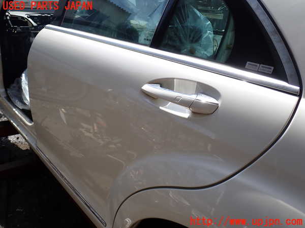 1UPJ-31211320]ベンツ S ハイブリッド W221(221095)左後ドア 中古 PGW M505 43R-000263_m0003.jpg