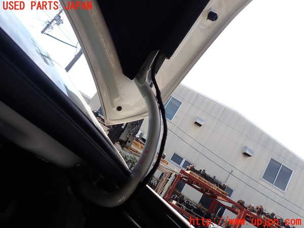 1UPJ-31211513]ベンツ S ハイブリッド W221(221095)トランクヒンジ1 中古_m0001.jpg