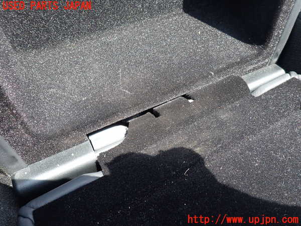 1UPJ-31217385]ベンツ S ハイブリッド W221(221095)リアシート 中古_m0004.jpg