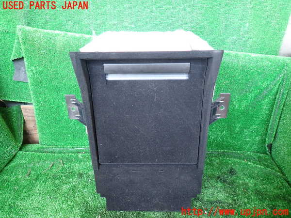 1UPJ-31217841]ベンツ S ハイブリッド W221(221095)小物入れ1 中古_m0001.jpg