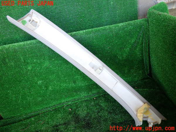 1UPJ-31217655]ベンツ S ハイブリッド W221(221095)右フロントピラートリム 中古_m0002.jpg