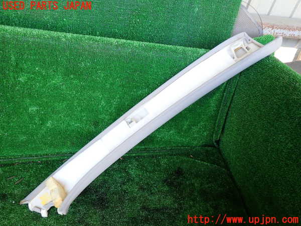 1UPJ-31217660]ベンツ S ハイブリッド W221(221095)左フロントピラートリム 中古_m0002.jpg