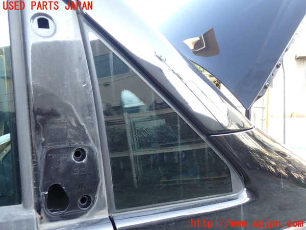 1UPJ-31221200]ベンツ V350 W639(639350)右フロント三角窓ガラス 中古 PGW M504 43R-000262_m0001.jpg