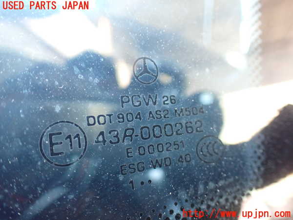 5UPJ-31221202]ベンツ V350 W639(639350)左フロント三角窓ガラス 中古 PGW M504 43R-000262_m0002.jpg