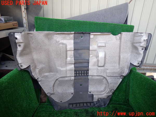 5UPJ-31222170]ベンツ V350 W639(639350)エンジンアンダーカバー 中古_m0002.jpg