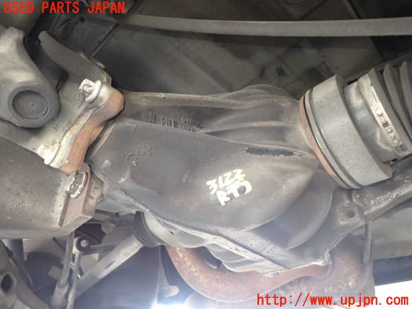 1UPJ-31224355]ベンツ V350 W639(639350)リアデフ 中古_m0001.jpg