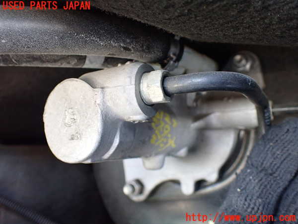 1UPJ-31224050]ベンツ V350 W639(639350)ブレーキマスターシリンダー 中古_m0002.jpg