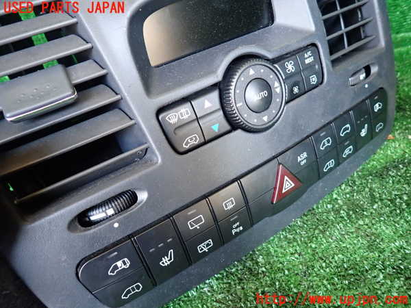 5UPJ-31226066]ベンツ V350 W639(639350)エアコンスイッチ1 中古_m0002.jpg