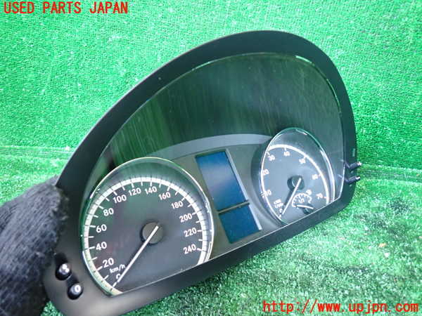 1UPJ-31226170]ベンツ V350 W639(639350)スピードメーター 中古_m0002.jpg