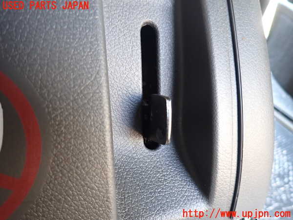 1UPJ-31227265]ベンツ V350 W639(639350)左3列目シート 中古_m0005.jpg