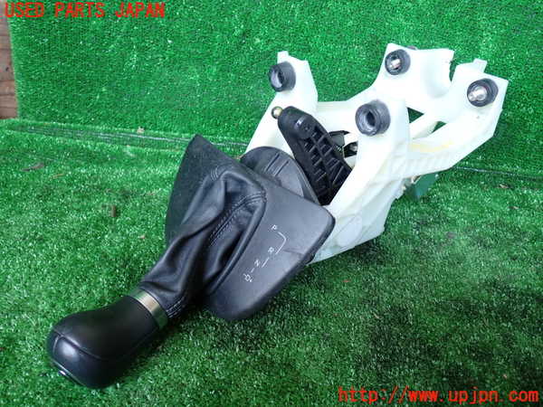 1UPJ-31227555]ベンツ V350 W639(639350)ATシフトレバー 中古_m0001.jpg