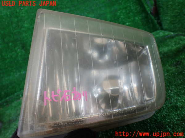1UPJ-31231182]ハイエースワゴン100系(KZH100G)左フォグ 中古_m0002.jpg