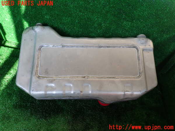 1UPJ-31232451]ハイエースワゴン100系(KZH100G)インタークーラー1 中古_m0002.jpg