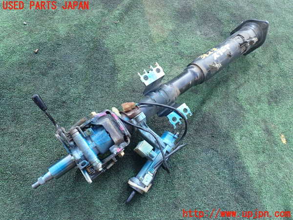 1UPJ-31234260]ハイエースワゴン100系(KZH100G)ステアリングシャフト 中古_m0001.jpg