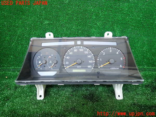 1UPJ-31236170]ハイエースワゴン100系(KZH100G)スピードメーター 中古_m0001.jpg