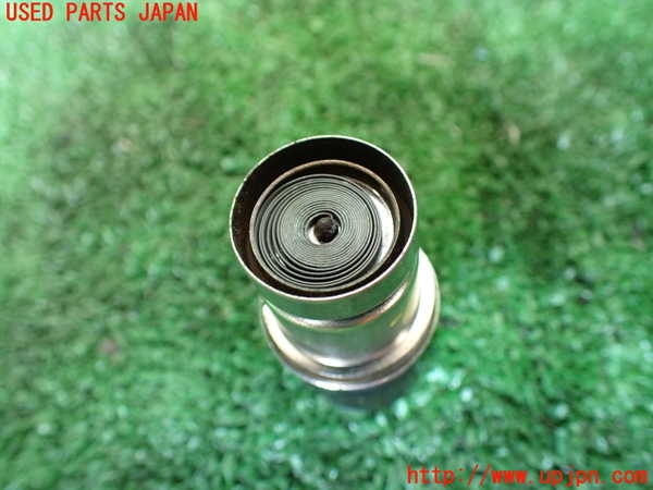 1UPJ-31237815]ハイエースワゴン100系(KZH100G)シガライター 中古_m0002.jpg