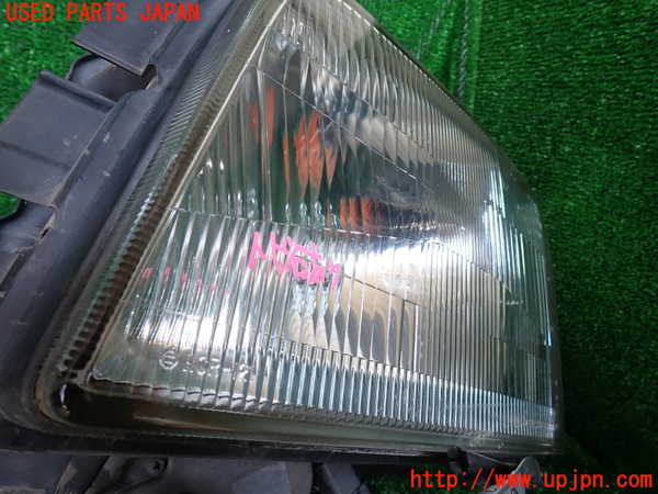 1UPJ-31241132]ビッグホーン(UBS73GW)左ヘッドライト ハロゲン 中古_m0002.jpg